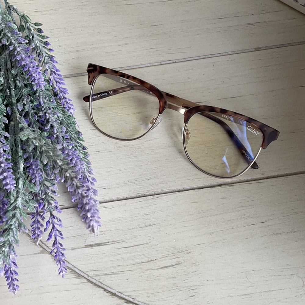 Quay|| blue light blocking glasses